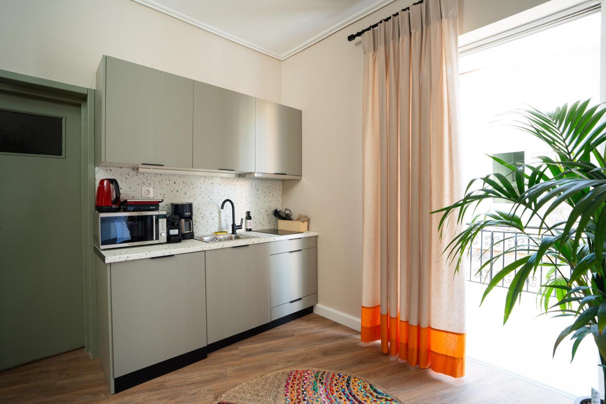 Nyx Guesthouse Tripoli Bagian luar foto