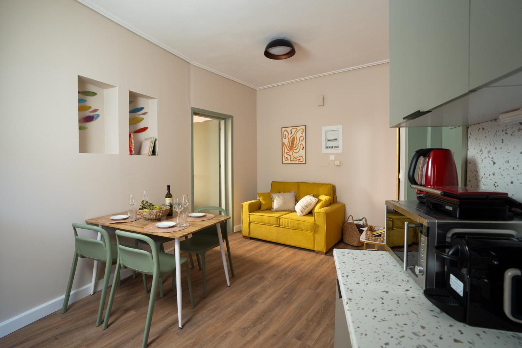 Nyx Guesthouse Tripoli Bagian luar foto