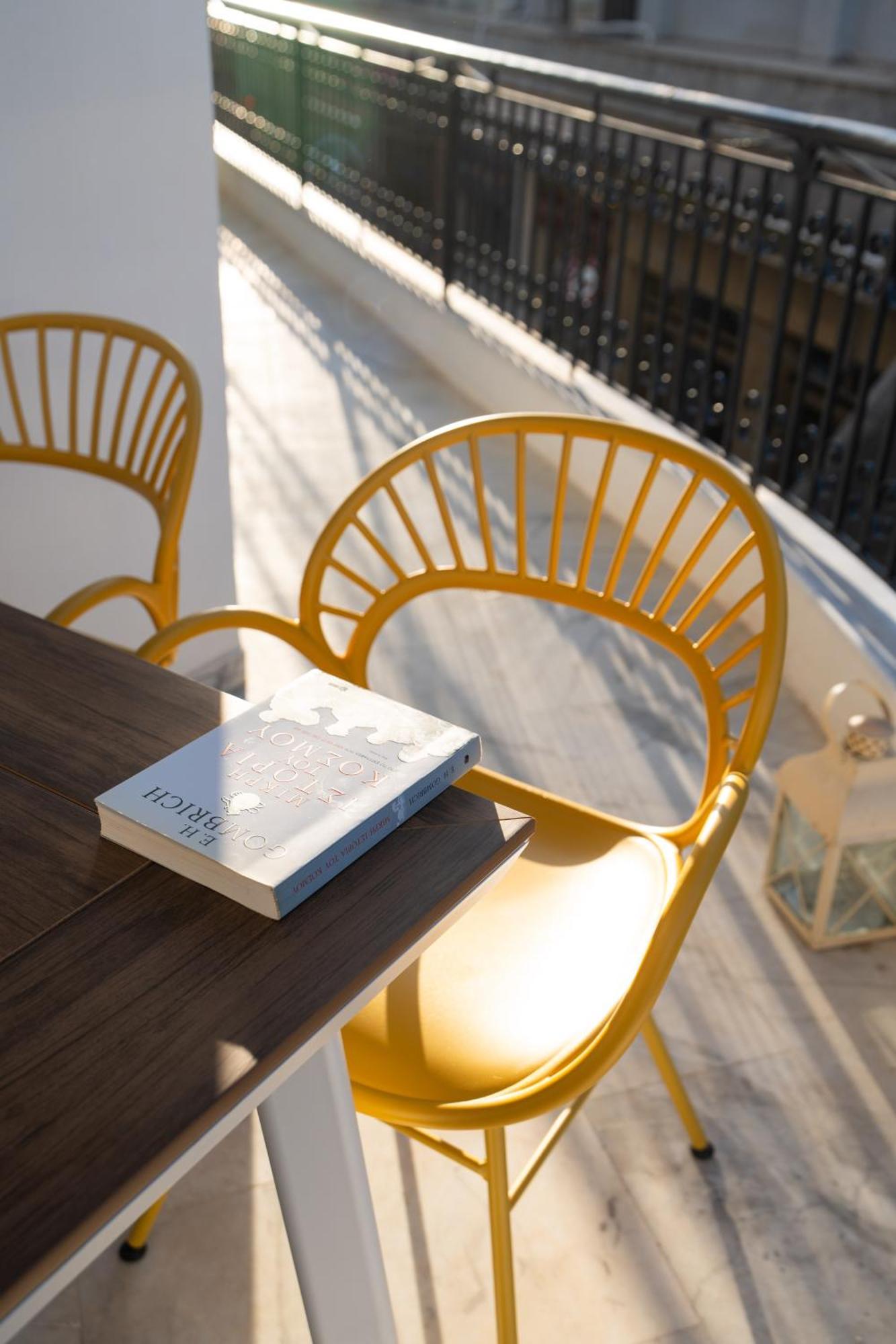 Nyx Guesthouse Tripoli Bagian luar foto